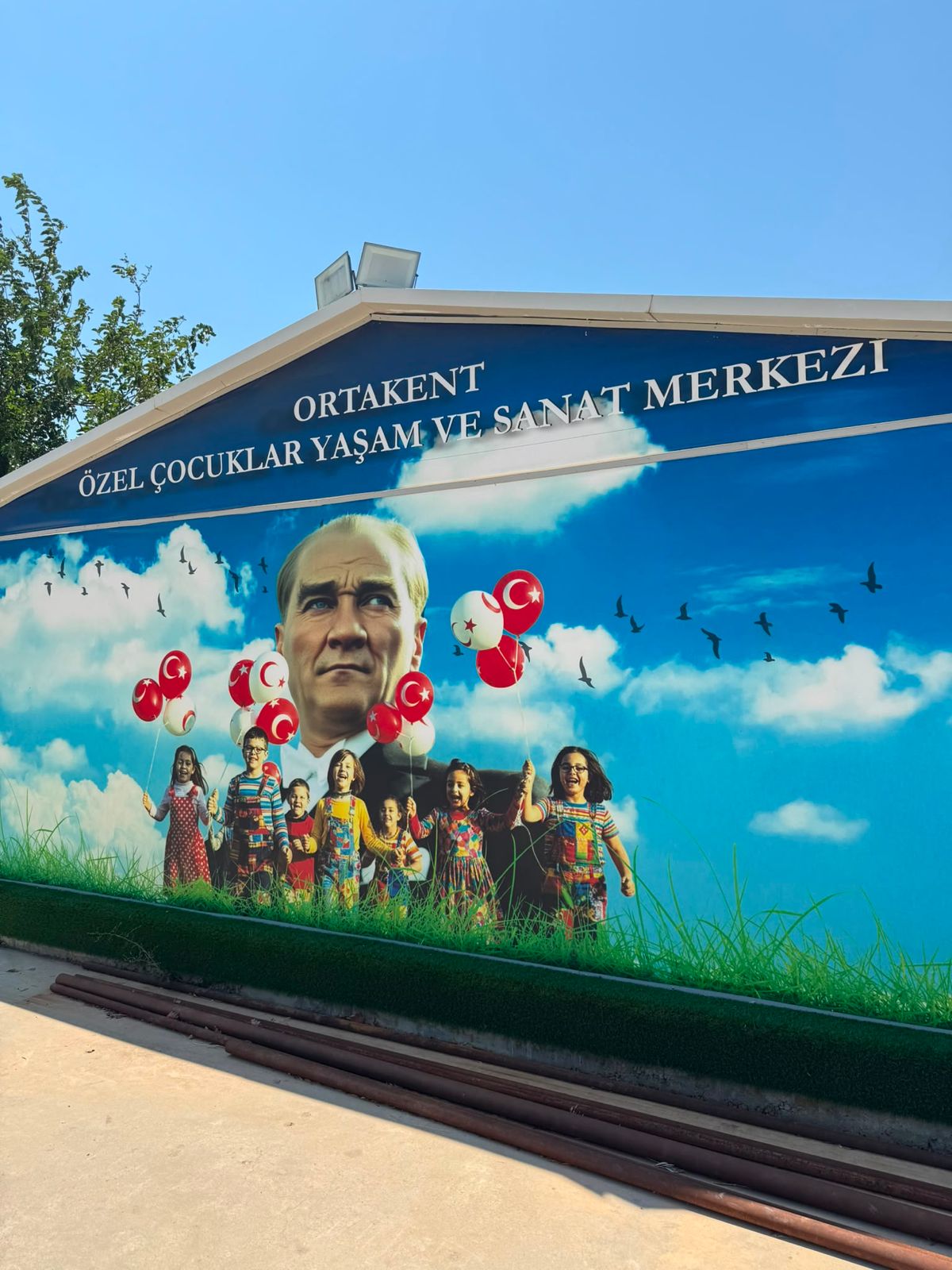 Bodrum Kent Konseyi’nden Özel Çocuklar Yaşam ve Sanat Merkezi’ne Ziyaret
