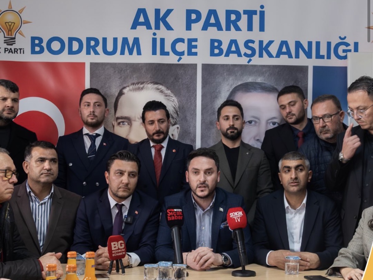 Ak Parti Bodrum İlçe Başkanına Davul Zurna Eşliğinde Karşılama