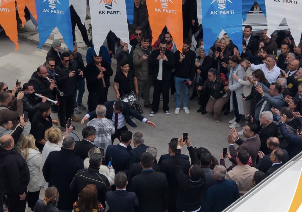 Ak Parti Bodrum İlçe Başkanına Davul Zurna Eşliğinde Karşılama