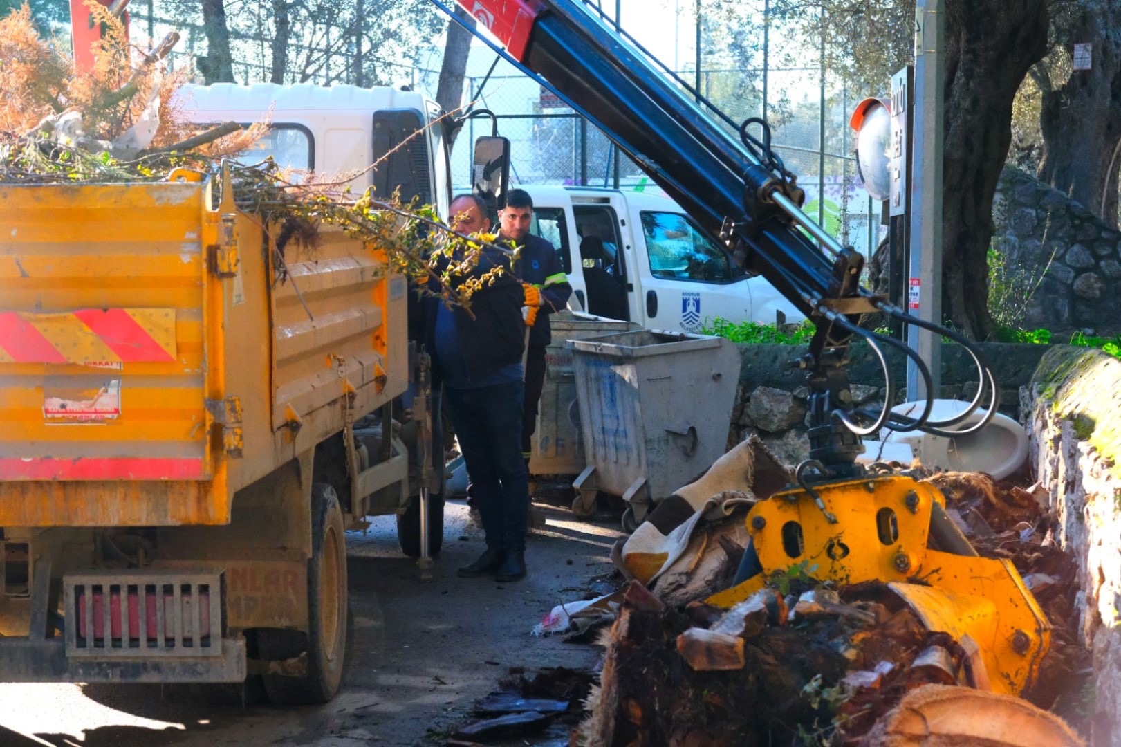 Çevre kirliliğiyle mücadele çalışmaları sürüyor 