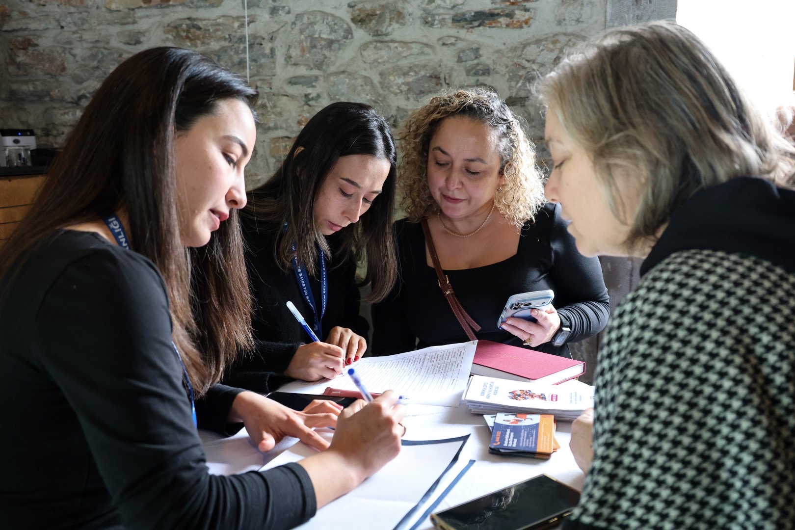 Bodrum’da Kadın Girişimciler için E-Ticaret Semineri Düzenlendi