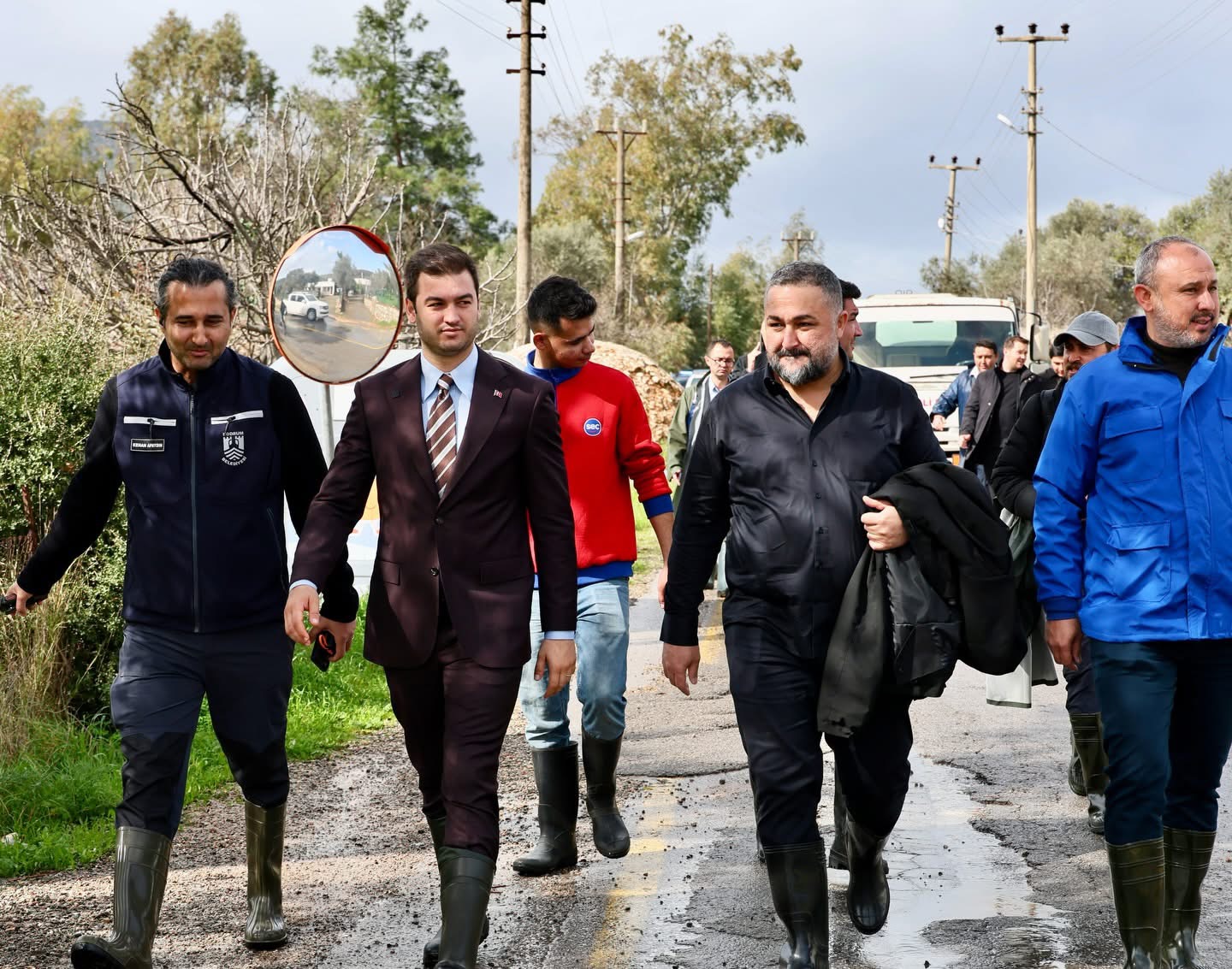 Bodrum’da Sağanak Alarmı: Yollar Kapandı, İş Yerlerini Su Bastı