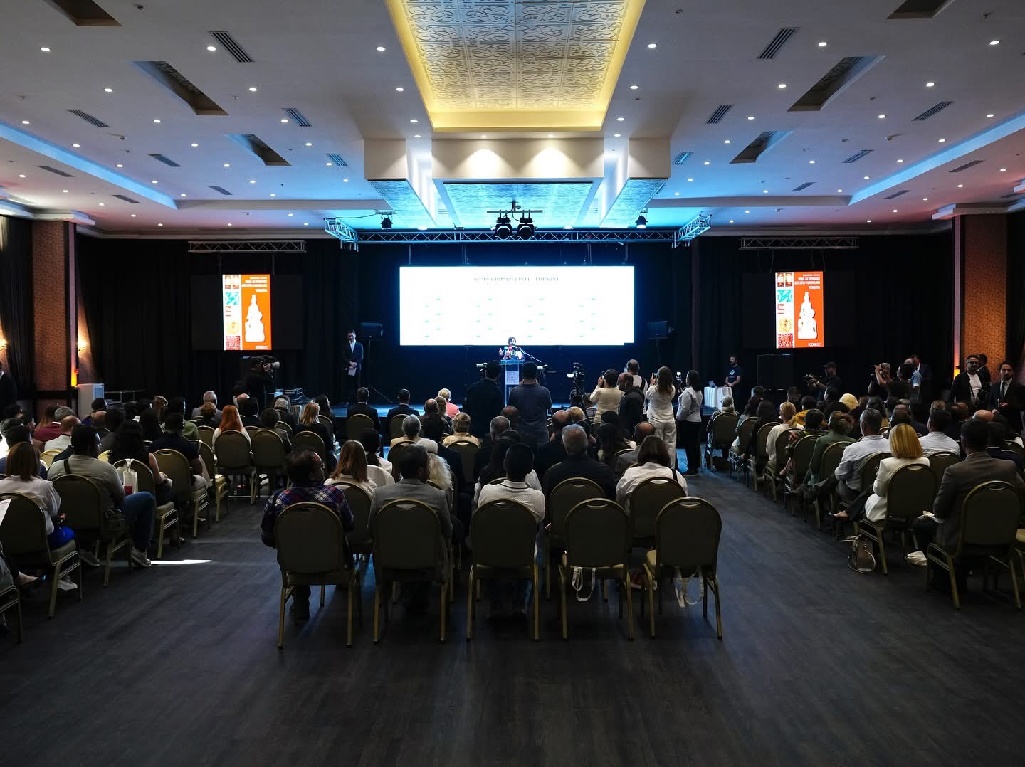 Bakan Ersoy: Son sekiz yılda 9 bin kültür varlığı geri iade edildi