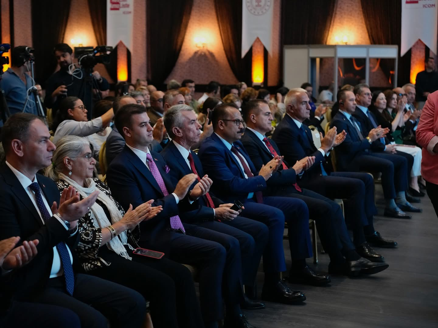 Bakan Ersoy: Son sekiz yılda 9 bin kültür varlığı geri iade edildi