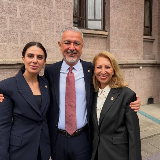 “İhanet yasası” oylamasında gözler Muğla’nın 3 YENİ Parti milletvekilinde