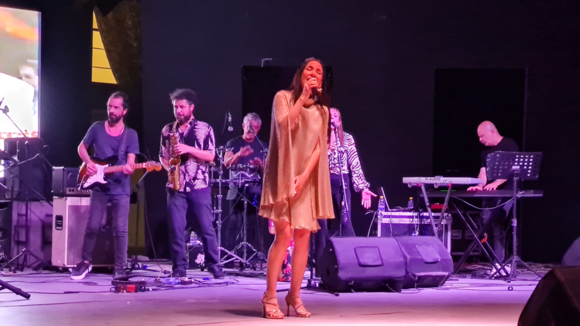 Bodrum’dan depremzede çocuklar için söylediler
