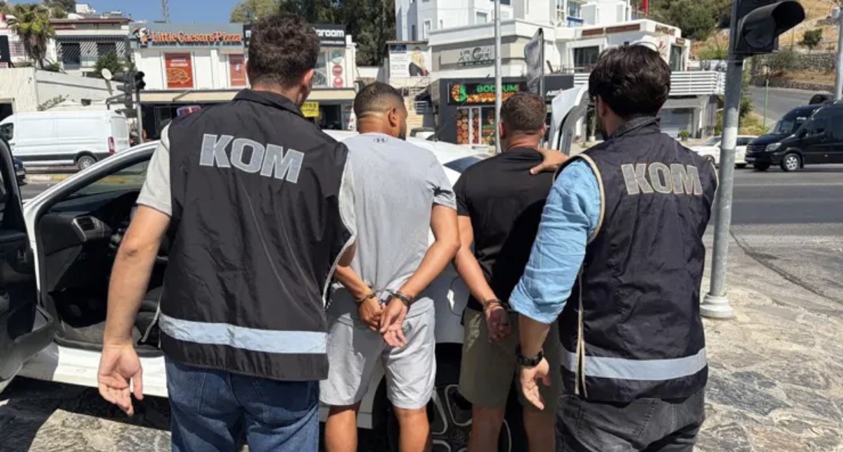 Fransa'nın kırmızı bültenle aradığı kişi Bodrum'da yakalandı