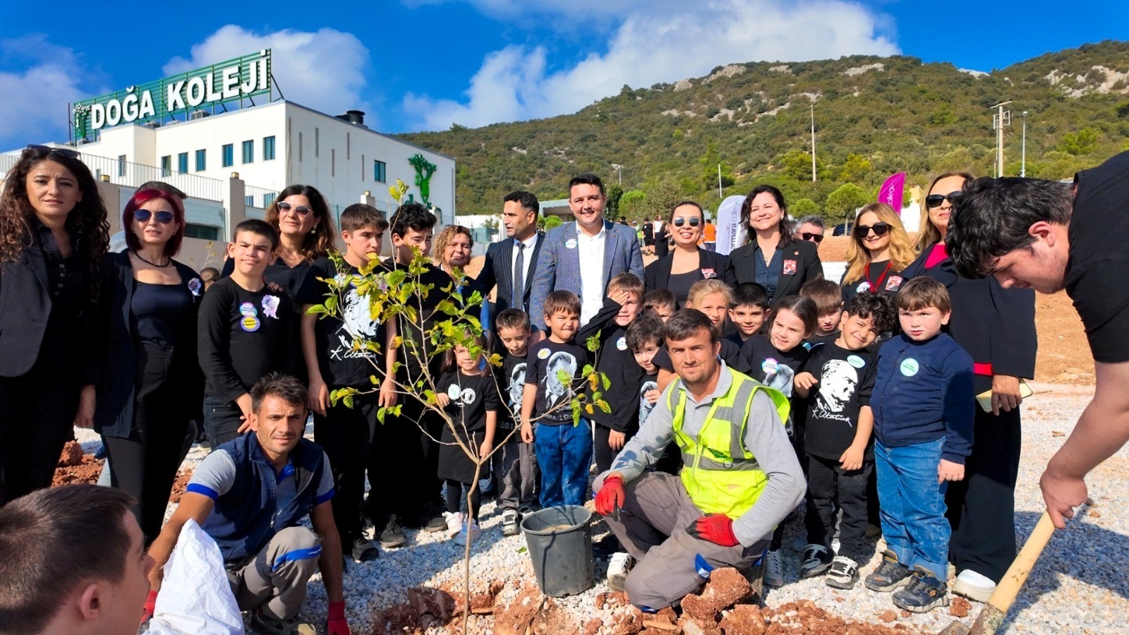 Bodrum Belediyesi'nden çocuklara doğa sevgisi aşılayan etkinlikler