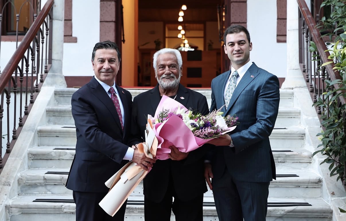 Adı Bodrum ile özdeşleşen Fedon’a Turizm Elçiliği Beratı Verildi