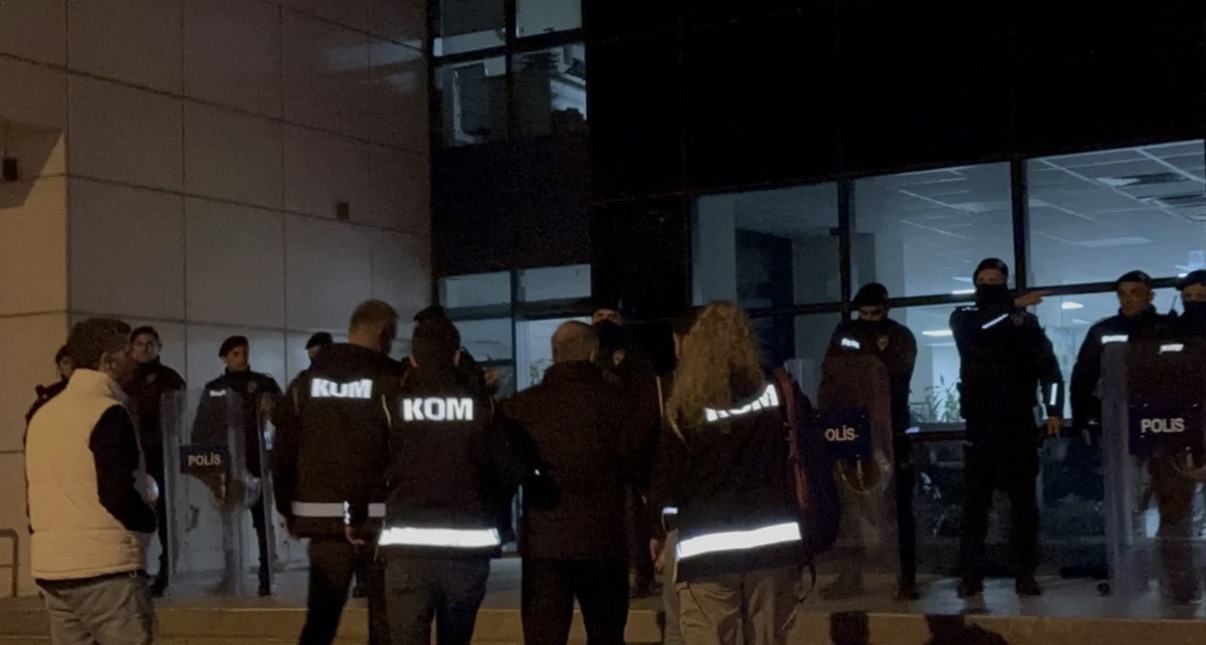 Marmaris Belediyesi'nde 'rüşvet' soruşturması: 13 gözaltı. Başkan Ünlü açıklama yaptı…