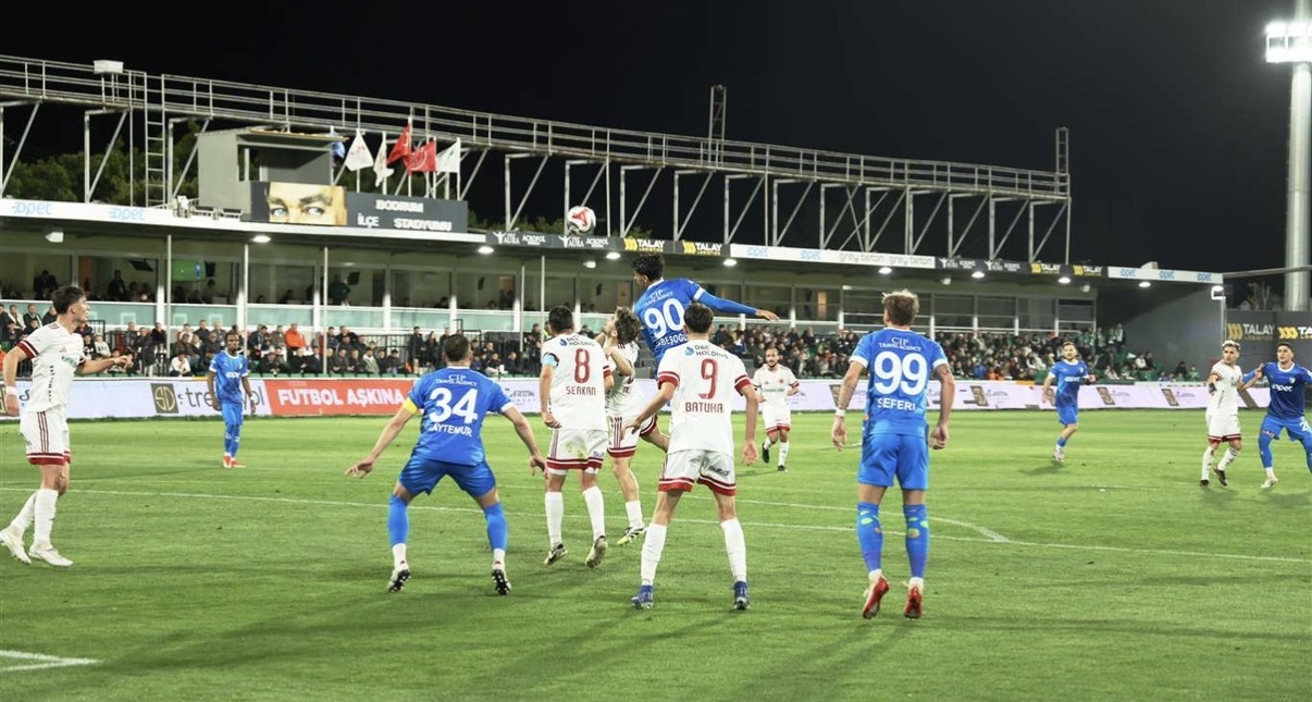 Bodrum FK'da 4'te 4 sevinci