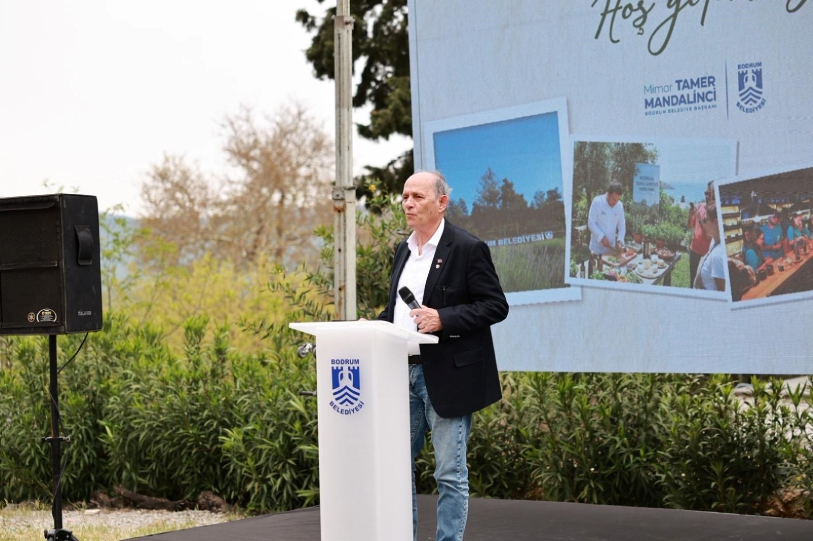 ‘Üreten Bodrum Buluşması’nda üreticilere fide dağıtıldı