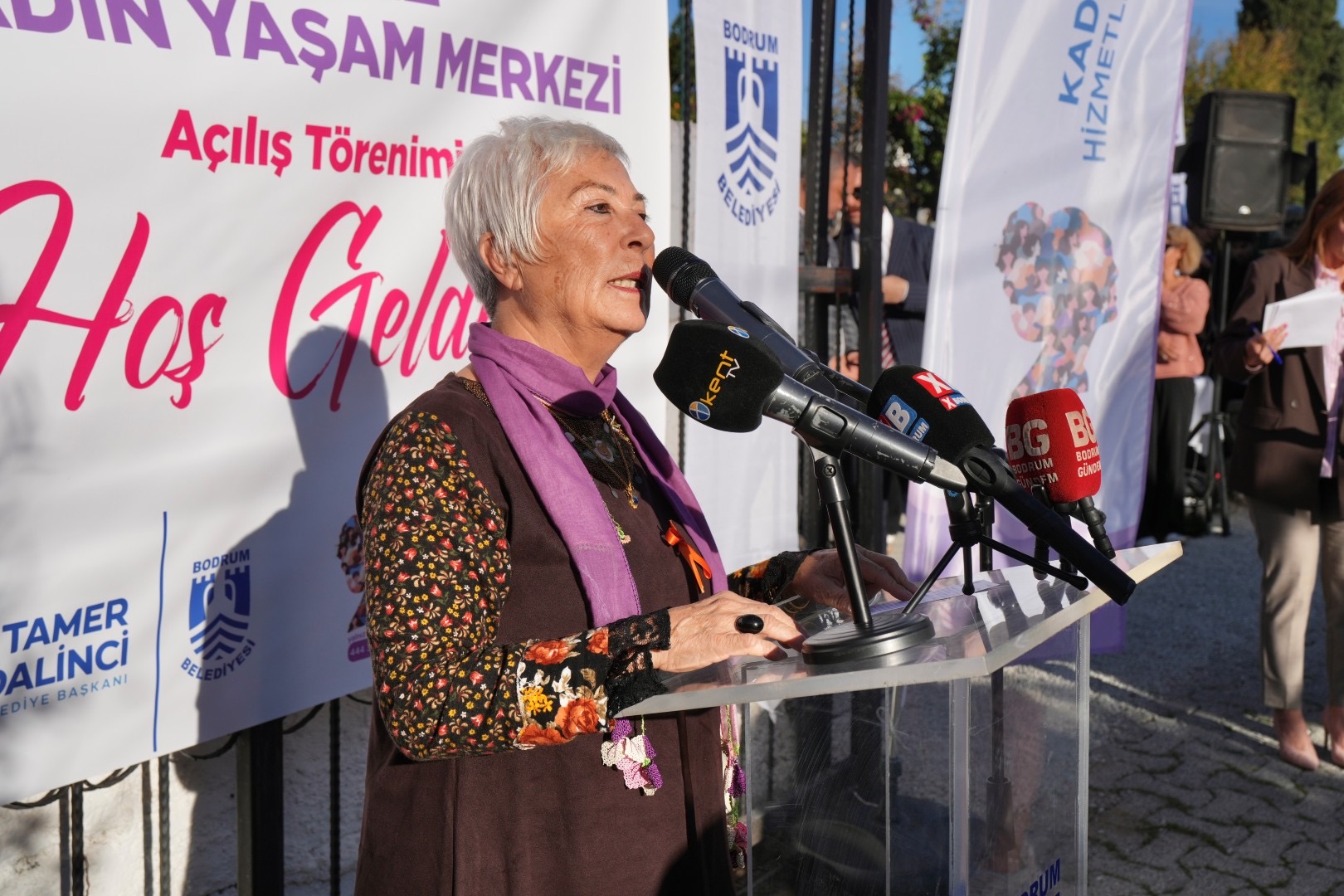 Belediyeden 25 Kasım’a Özel Açılış: Bitez Kadın Yaşam Merkezi Açıldı