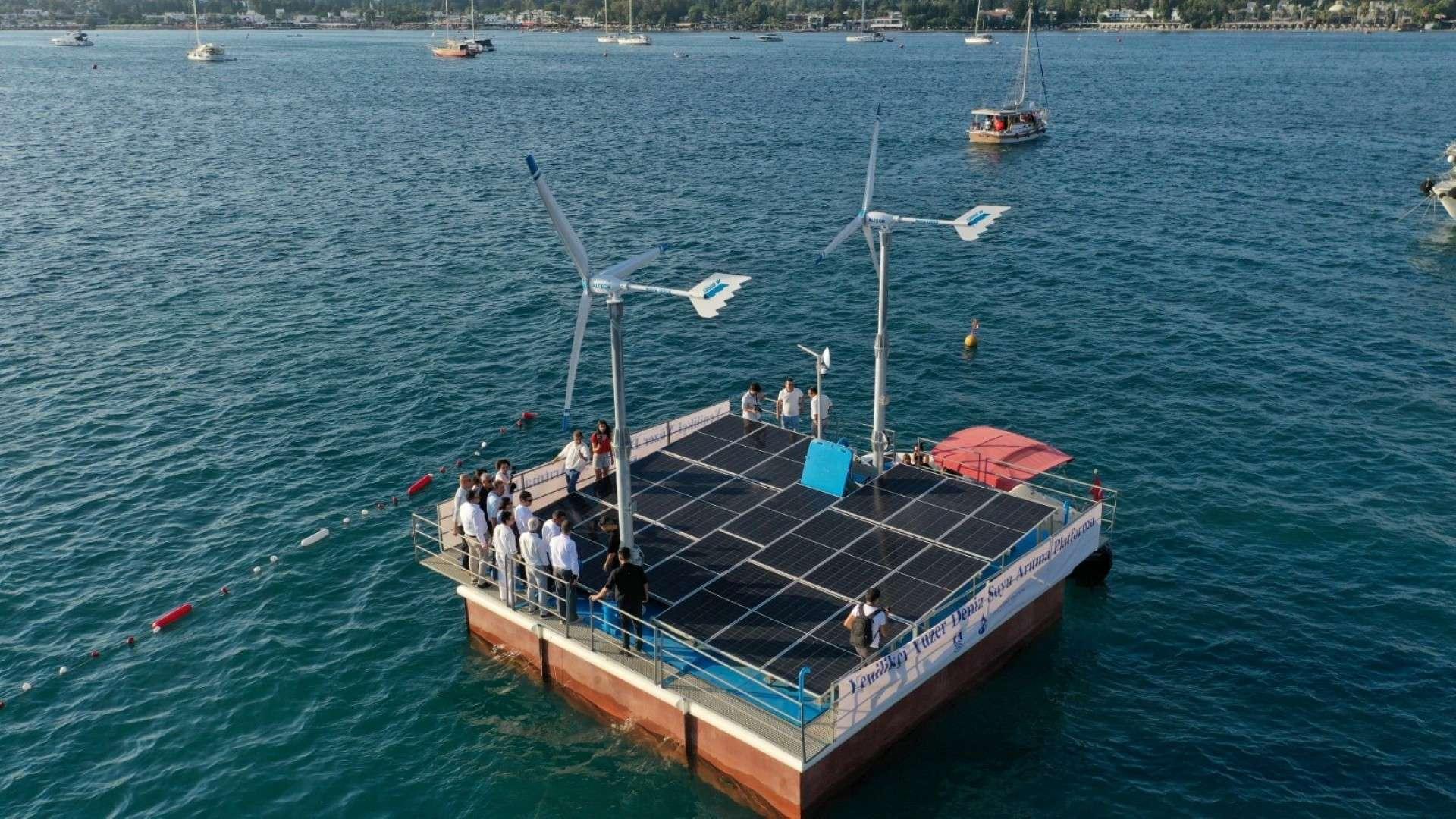 BODRUM BELEDİYESİNDEN BİR İLK: YÜZER DENİZ SUYU ARITMA PLATFORMU TANITILDI