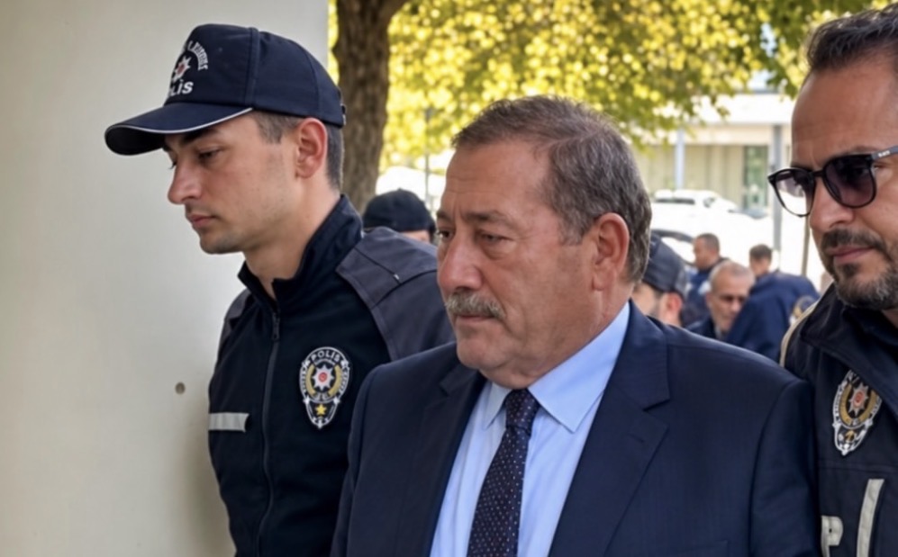 Milas Belediye Başkanı Fevzi Topuz ve 19 şüpheli adliyeye sevk edildi