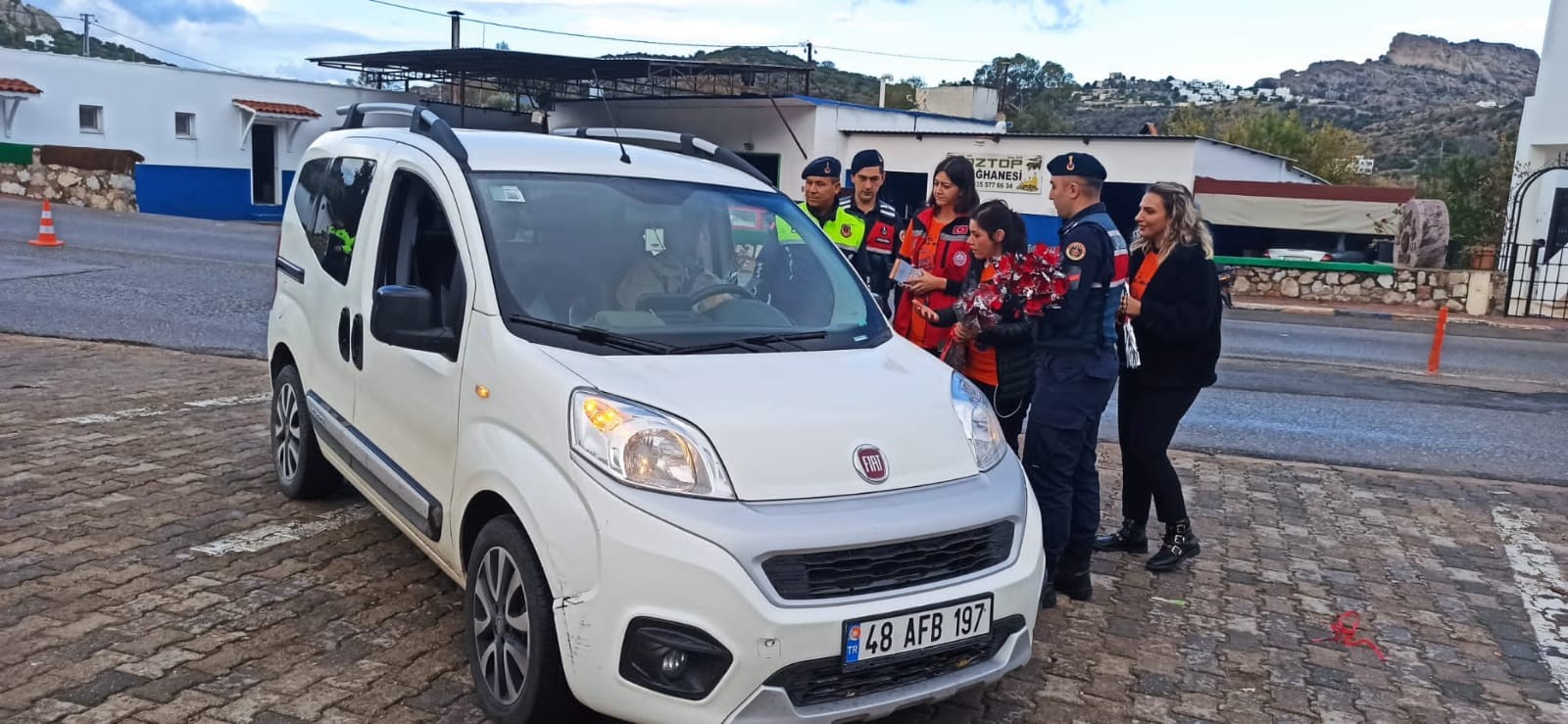 Jandarmadan Bodrum'da 25 Kasım etkinlikleri