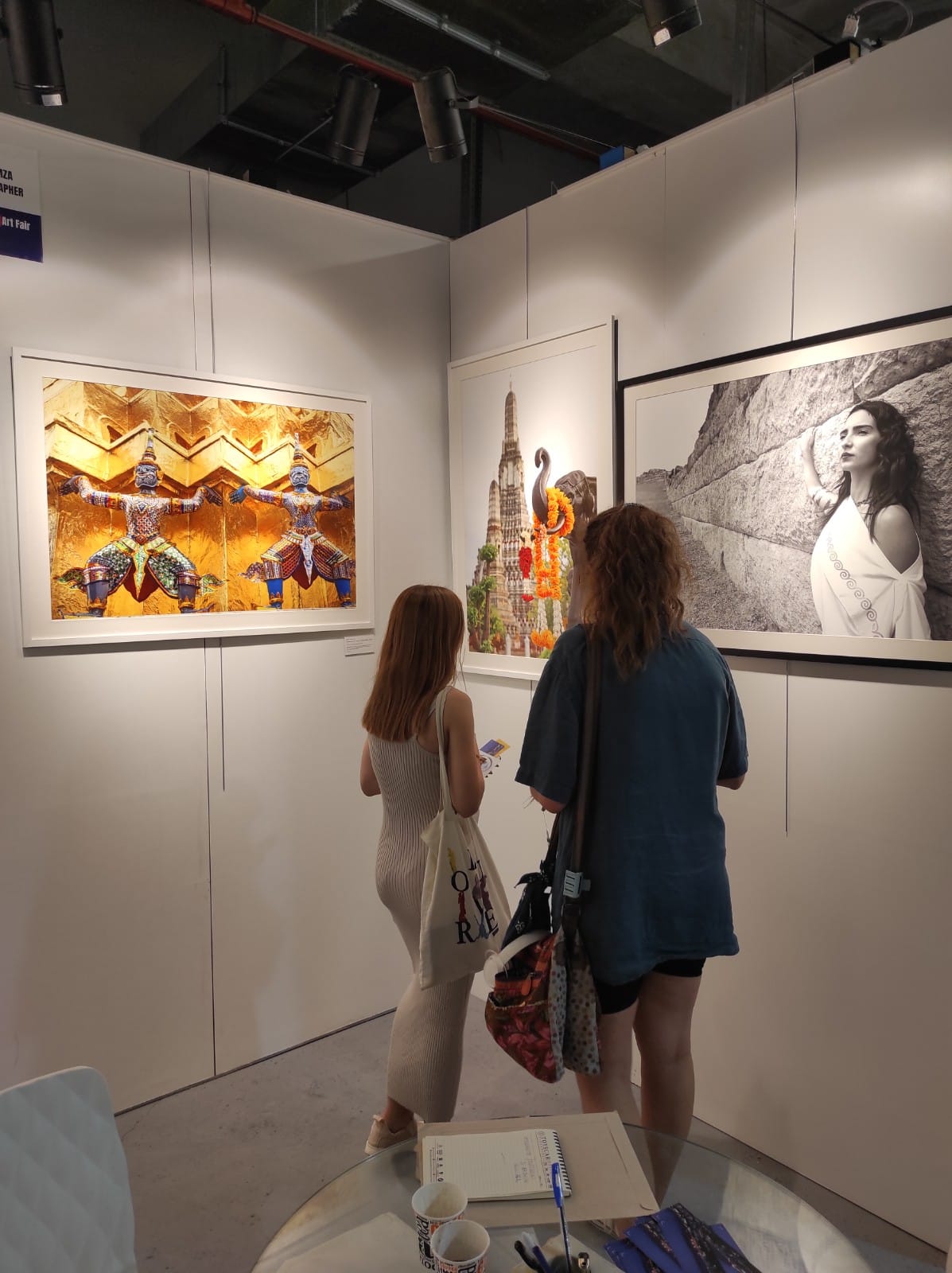 Oğuz Hamza fotoğrafları ile Bodrum Sanat Fuarına renk katıyor