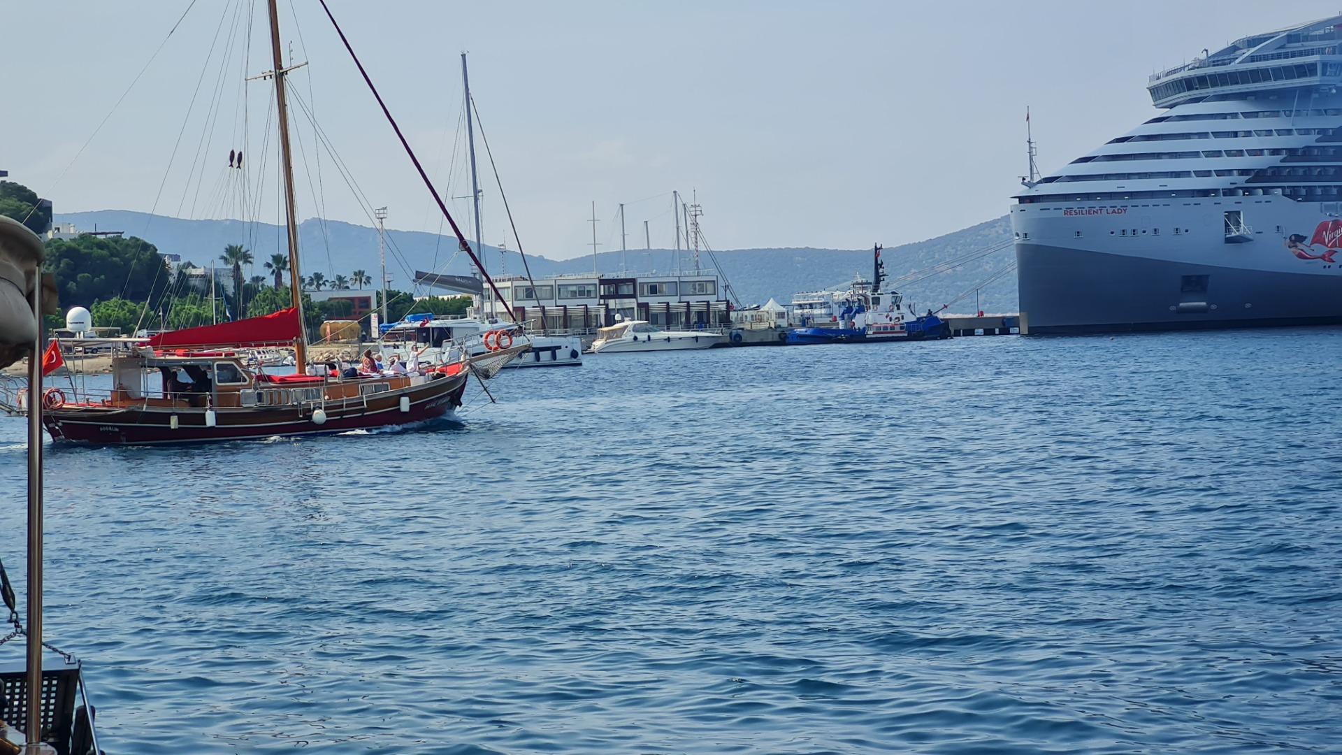 Tekne turlarında hareketlilik başladı