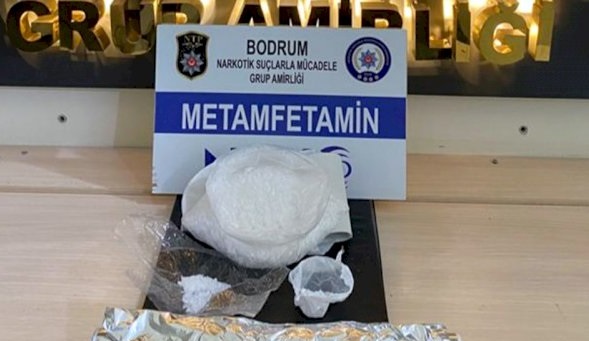 BODRUM’DA UYUŞTURUCU OPERASYONU… 200 GR METAMFETAMİN ELE GEÇİRİLDİ