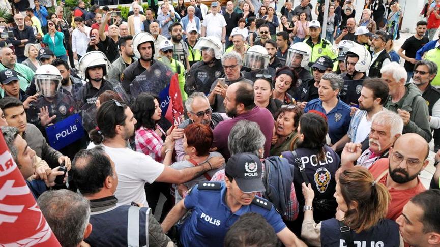 BODRUM’DA GEZİ DAVASI PROTESTOSUNDA GERGİNLİK YAŞANDI 