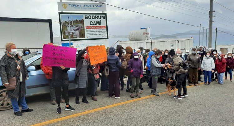 BODRUM'LULARDAN DİYANETİN KÜLLİYE PROJESİNE PROTESTO!