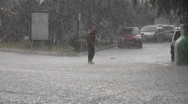 METEOROLOJİ SAĞANAK UYARISI YAPTI