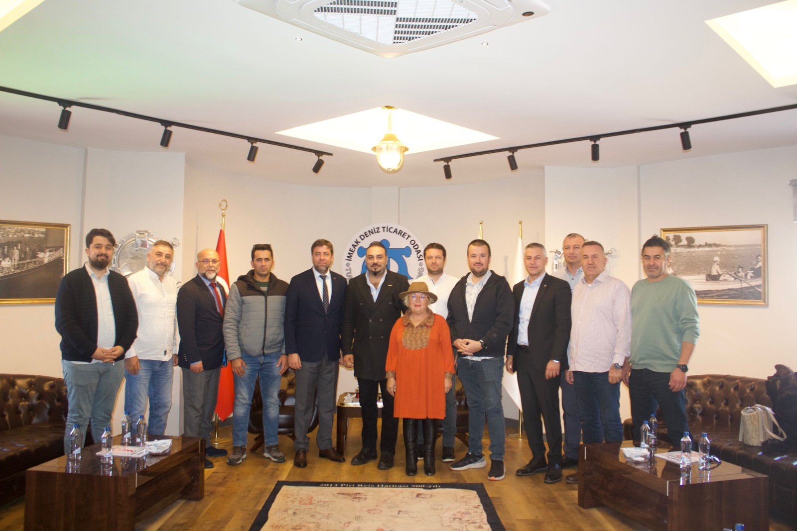 Bodrumlu gazeteciler denizcilerle bir araya geldi