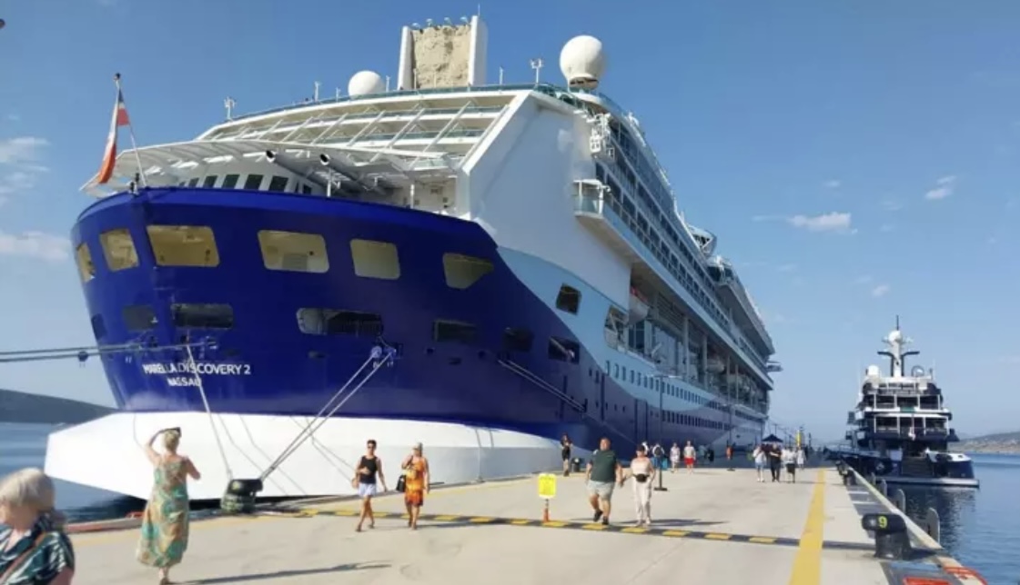 Bodrum’a denizden 1772 turist geldi